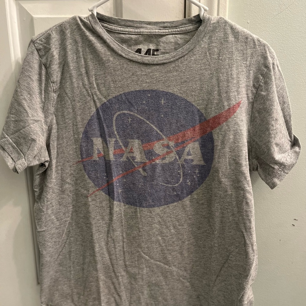 NASA distressed logo gray tee